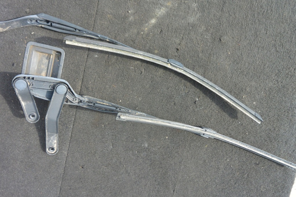 фото №8, Рычаг дворники bosch kpl mercedes c w204 eu