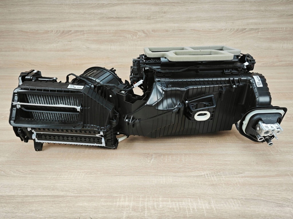 фото №8, Оригинальная отопитель воздуходувка обдув bmw g26 g20 6843809 21km