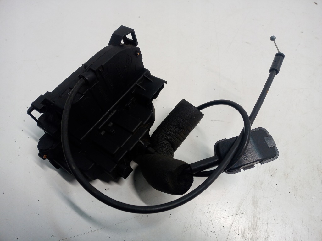 фото №1, Замок двері лівий задня 6 pinów renault megane iii hb 825030002r