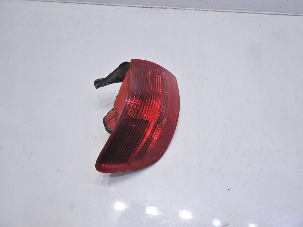 фото №8, Лампа левая задняя задняя audi a6 c6 allroad 89034302