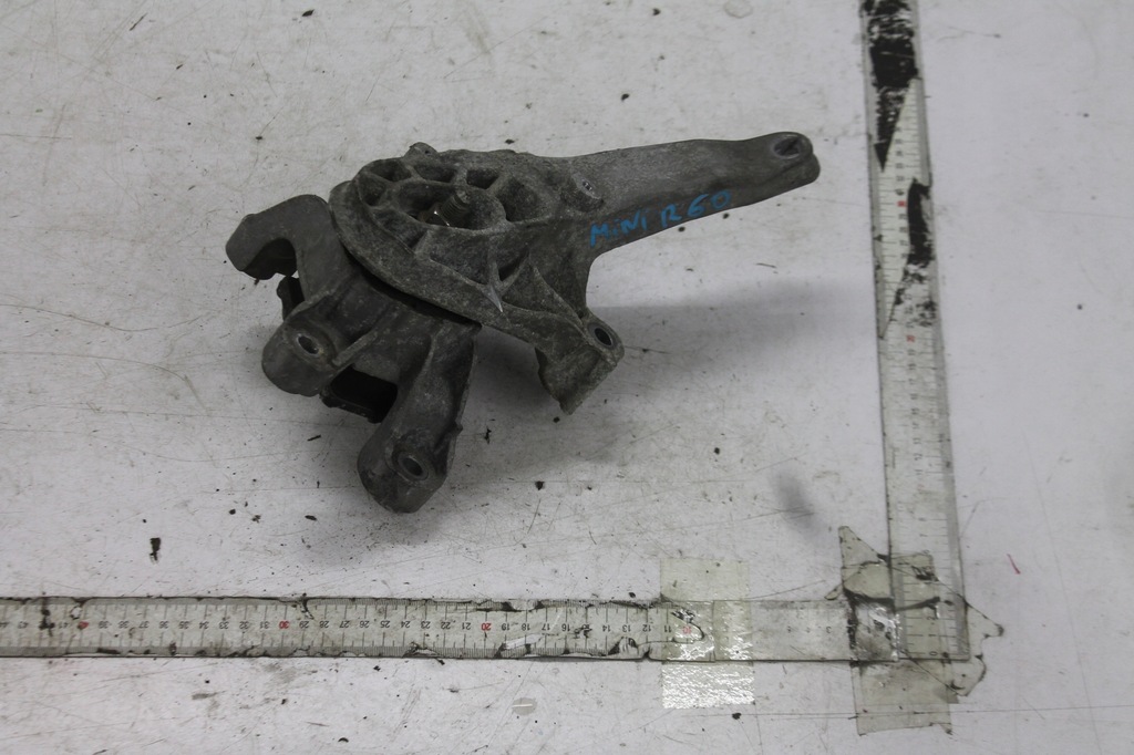 фото №1, Кронштейн подушка двигуна 6784355 mini r60 1.6d 10-17