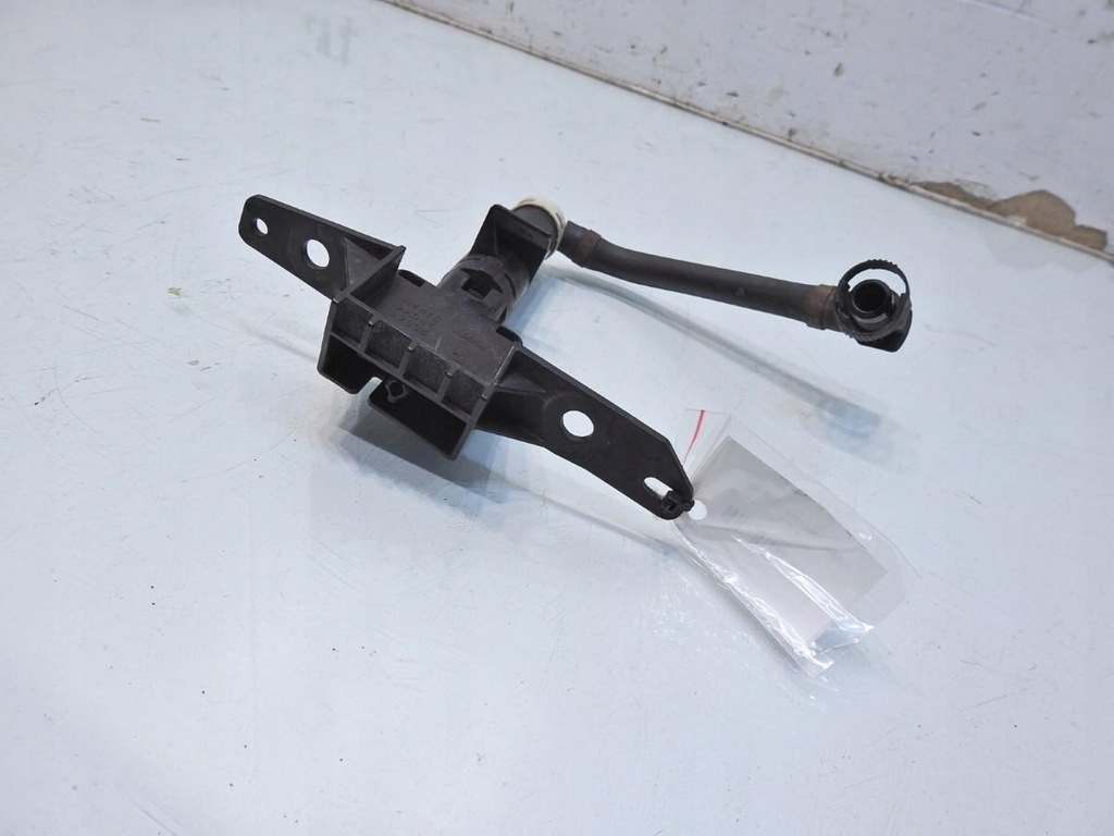 фото №7, Омыватель лампы правый subaru forester iii