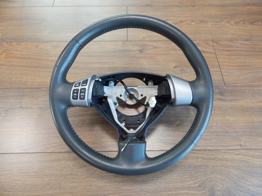 фото №1, Suzuki swift mk6 - воздуховод кожа multi oryg