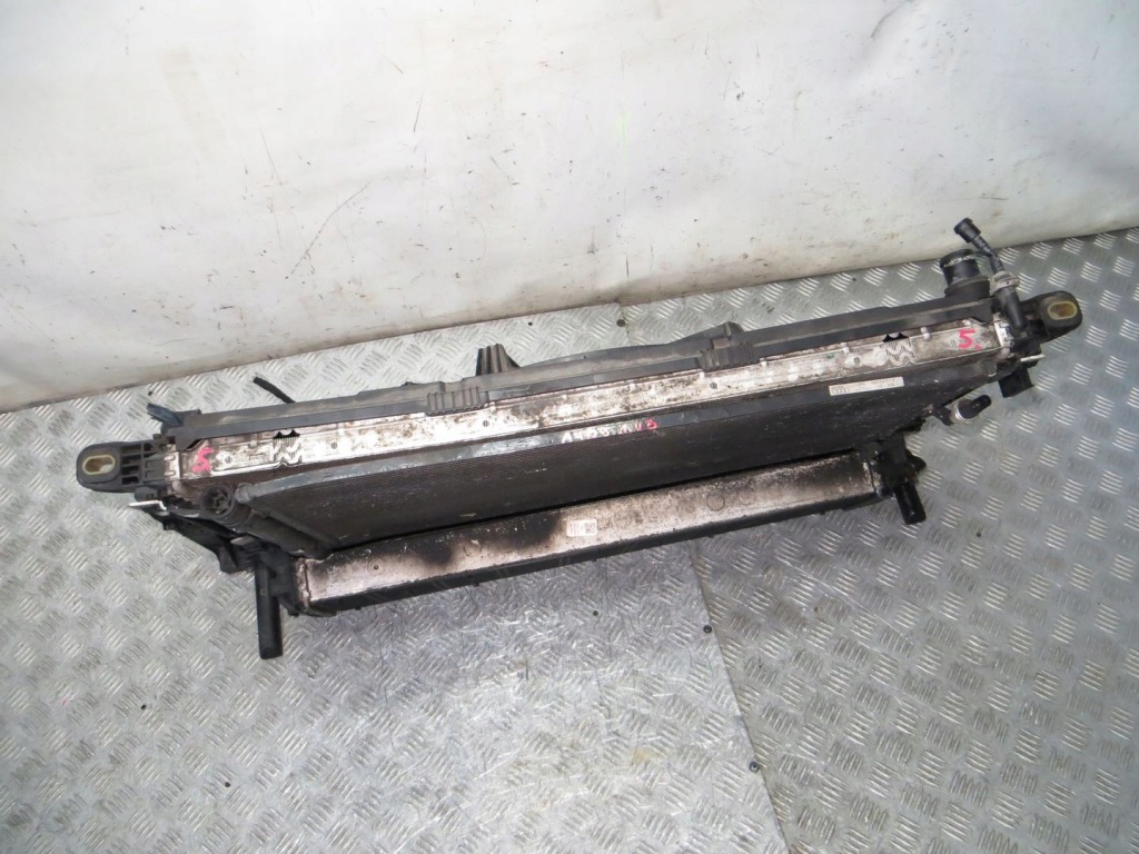 Audi a4 b9 1.4b радиатор вентилятор комплект  14- Доставка