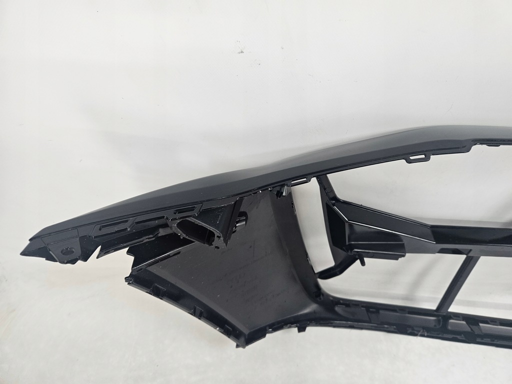 фото №14, Audi rs3 iv lift 2024 - молдинг рамка решітка бампера перед 8y0807725a