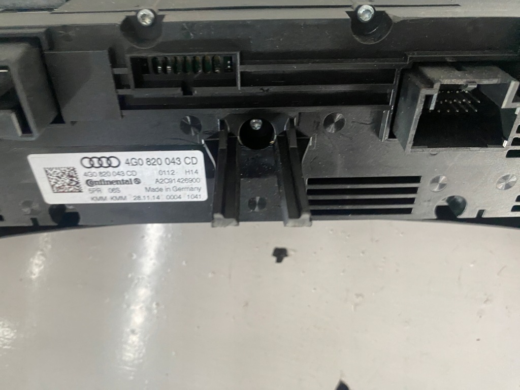 фото №9, Audi a6 c7 lift панель кондиционера 4g0820043cd