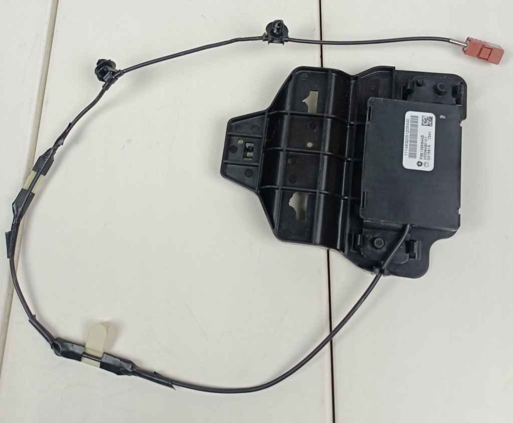 фото №1, Антена модуль keyless chrysler 300 2013-2022