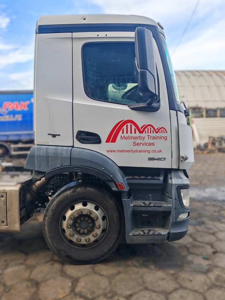 фото №1, Кабина mercedes actros / antos / arocs