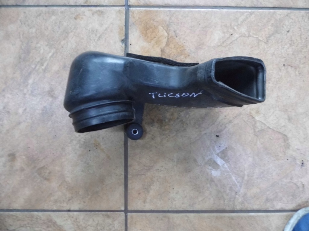 Tucson 1 2.0crdi 07' шланг повітрозабірник повітря Оригінал