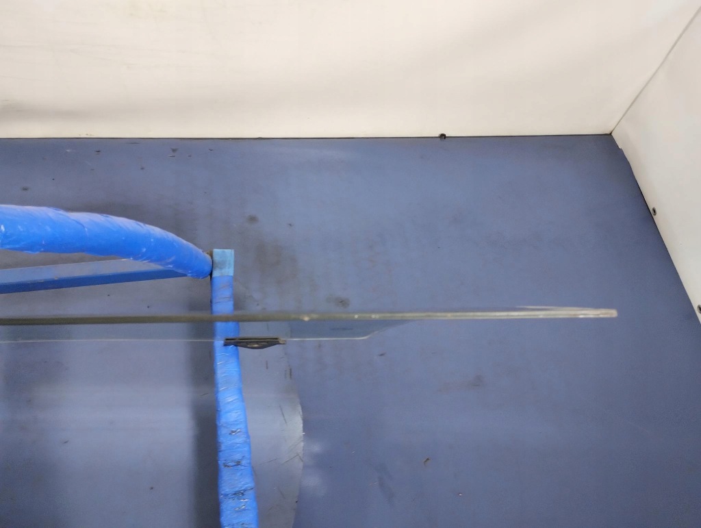 фото №4, Audi a8 d3 стекло дверь перед правая acoustic