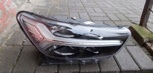 Купити Правий фара фара перед full led volvo xc40 2017-