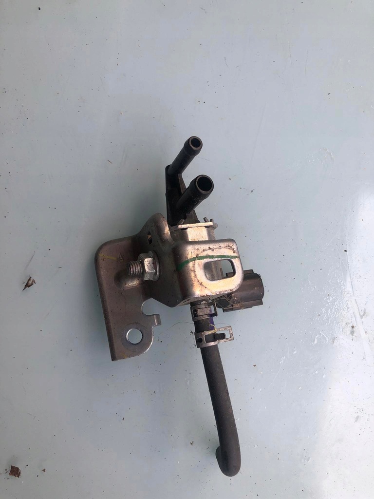 фото №1, Клапан вакуумa honda civic x 1,5 b 17r -