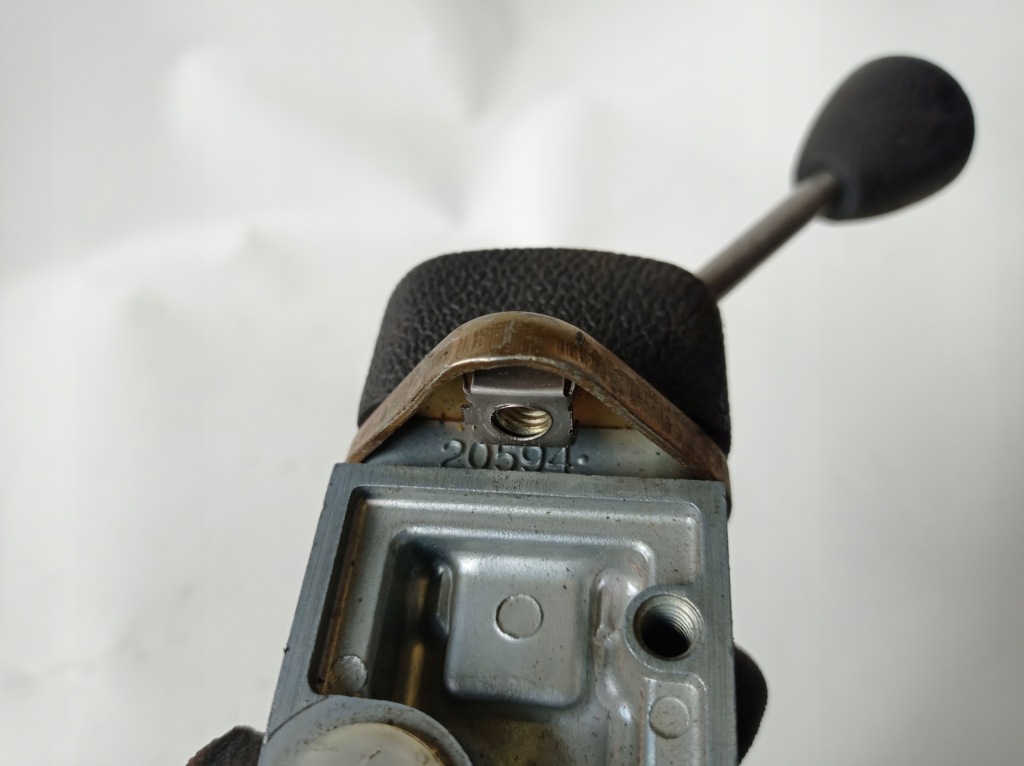 Клапан гальма ручного wabco 20594 Київ