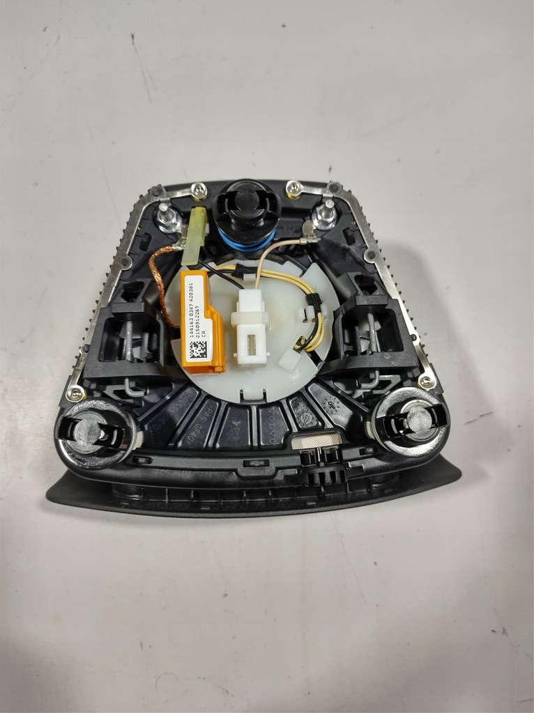 фото №8, Volvo v40 15r - подушка безопасности подушка водителя 31291369