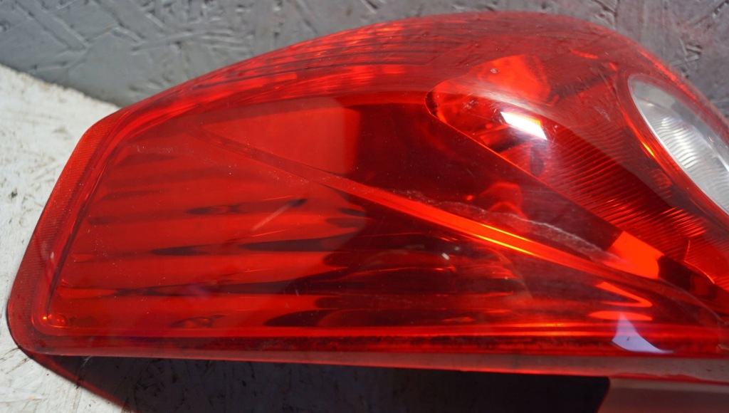 фото №7, Лампа правий задня opel corsa d 3d 13211841 s1424