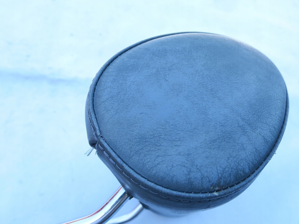 фото №9, Подголовник перед серая кожа bmw 5 e34 7 e32