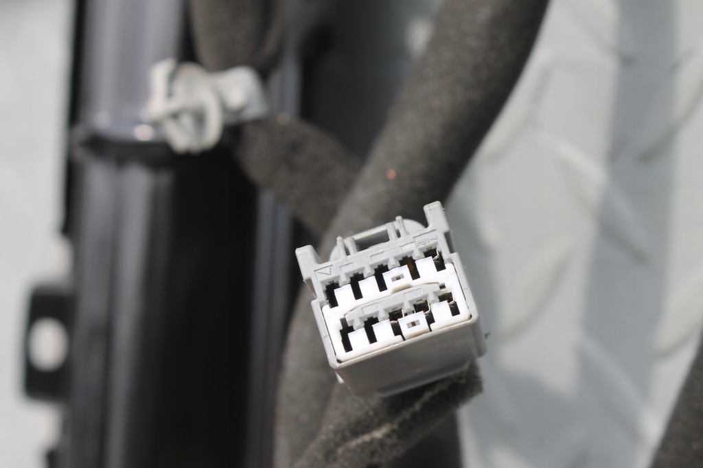 фото №14, Шторка панорамы крыша hyundai i40 kombi 11-19