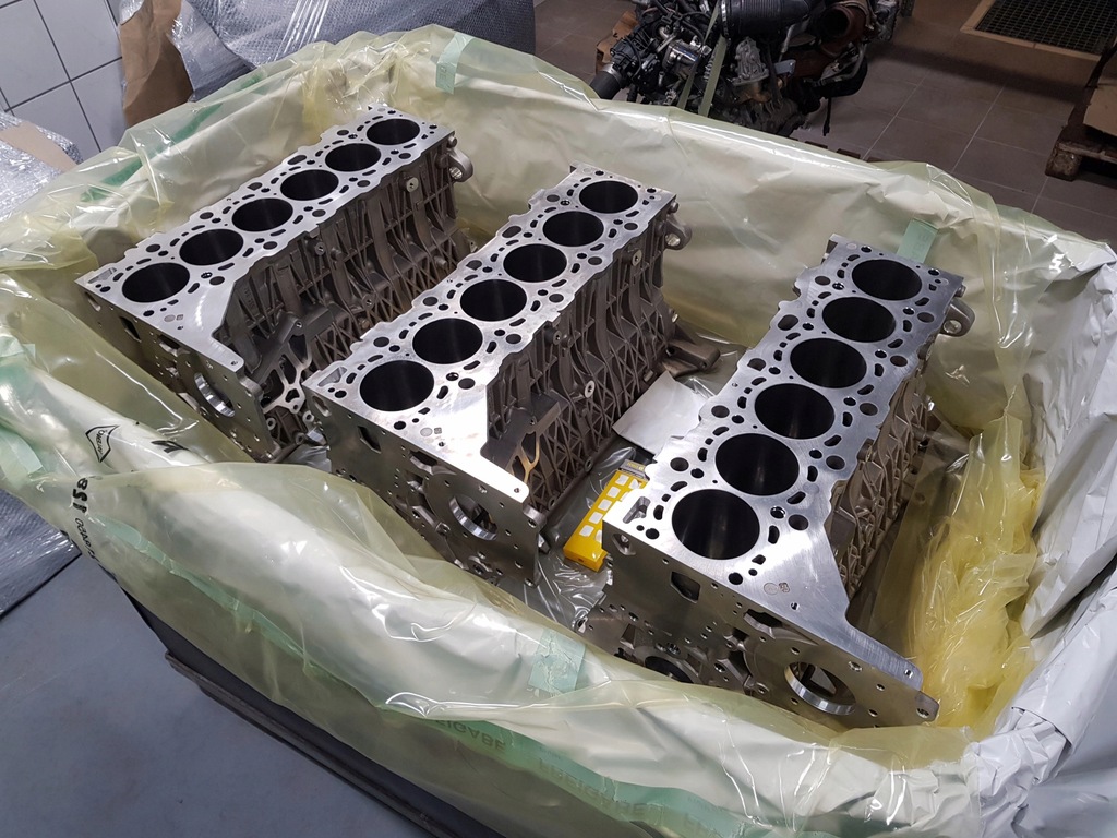 фото №11, Новий оригінальний блок двигуна m57 3.0 дизель bmw x5 e70 e60 e90 7792821