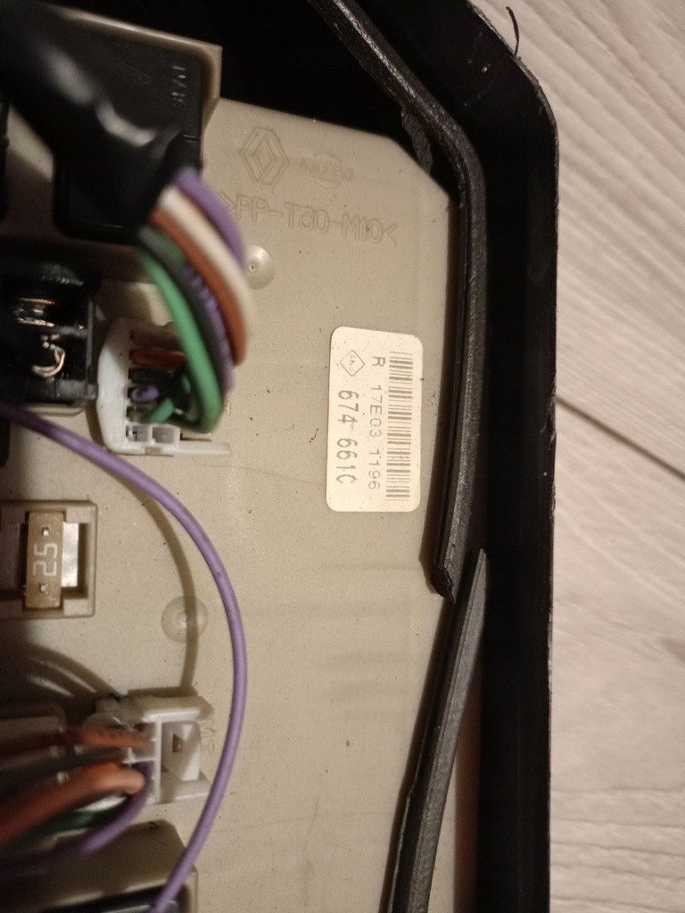 фото №4, Модуль uch 674661c renault clio iii modus iii+ корпус