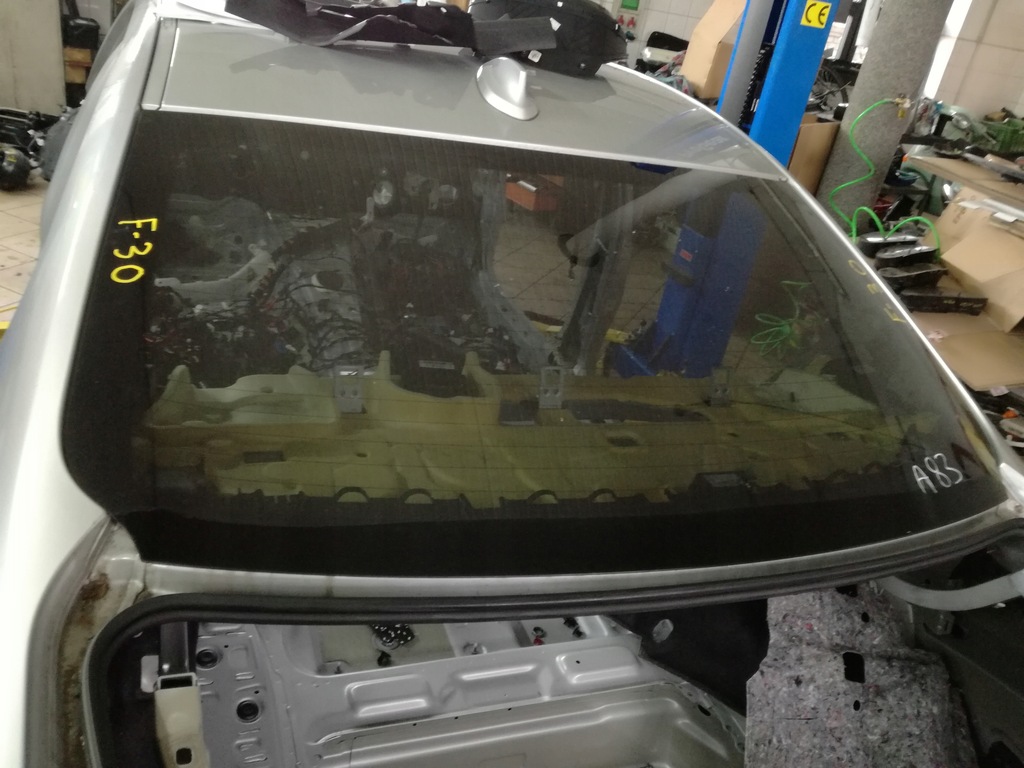 фото №1, Bmw f30 sedan стекло задняя przycieniana