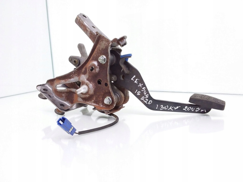 фото №1, 2006 lexus is 220d-250-350 педаль гальма