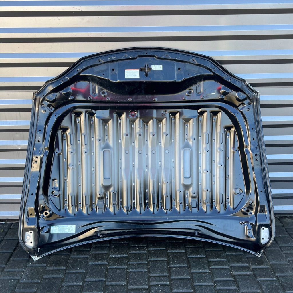 Lexus is 220d-250-350 капот крышка двигателя с Разборки