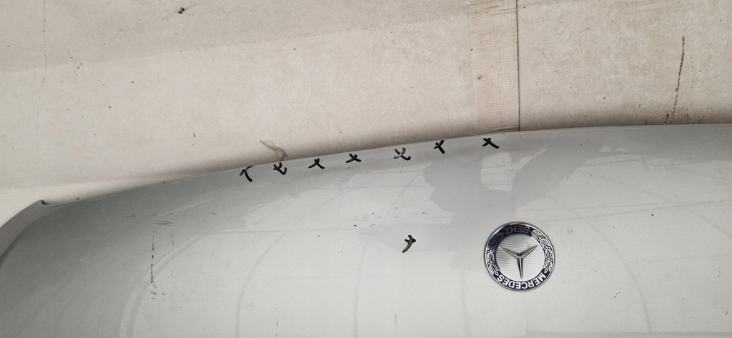 Mercedes v-klasa 447 капот в Украине