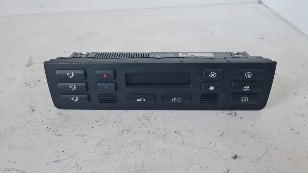 Панель обдув bmw e 46 hella 5hb007738-04/ 5hb00878-15 европа Цена