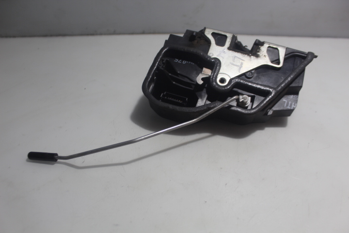 фото №1, Замок левый задняя дверь bmw 1 e87 116i