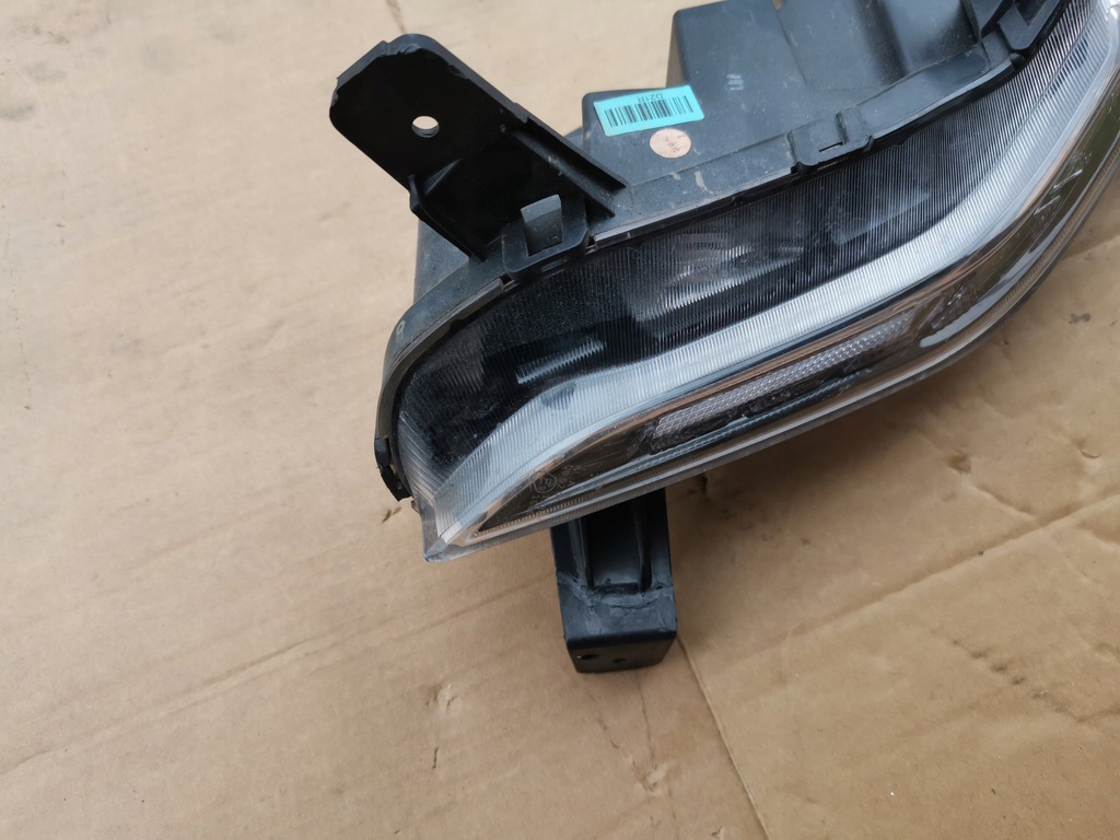 фото №5, Hyundai i30 iii fastback противотуманная фара led drl правый