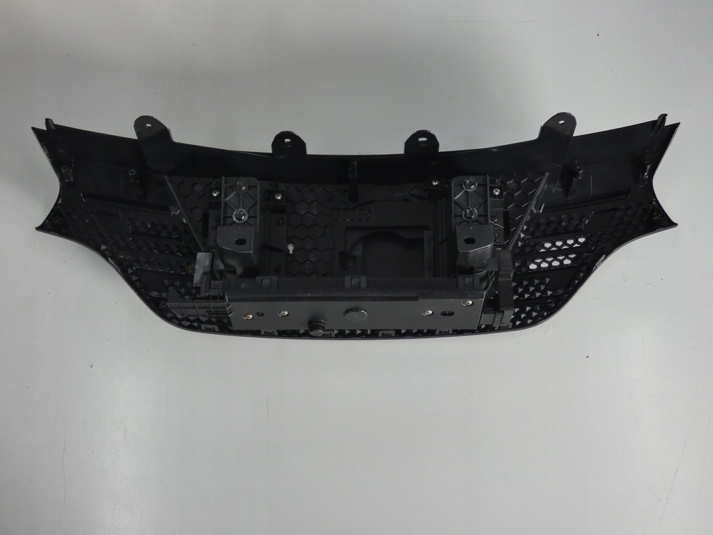 фото №9, Решётка радиатора, решётка радиатора dacia spring