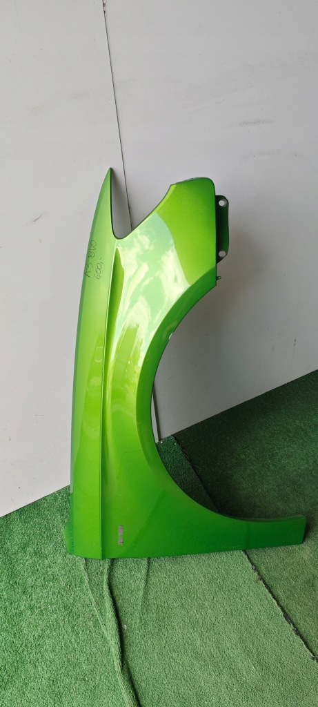 Купить Крыло  правый  перед audi a3 8v0