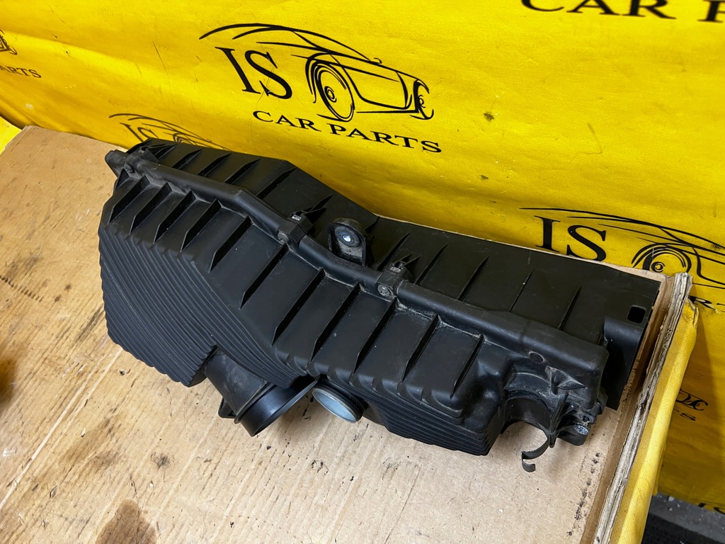 фото №6, Корпус фильтра воздуха porsche carrera 911 996 3.4