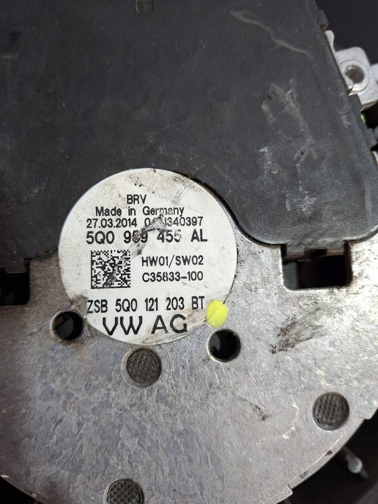 фото №11, Audi a3 s3 8v 2015 электрический вентилятор радиатора 5q0959455al