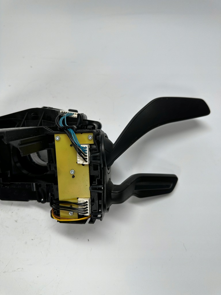 фото №14, Audi a3 8v fl переключатель комбинированный 82a953521a