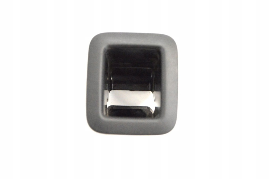 Купити Volkswagen passat b8 2016 інше частини салону автомобіля