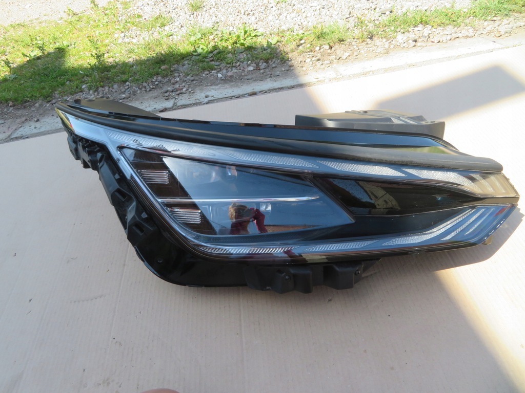 фото №1, Kia ev6 ev-6 21- лампа фара правый перед full led 92102-cv1