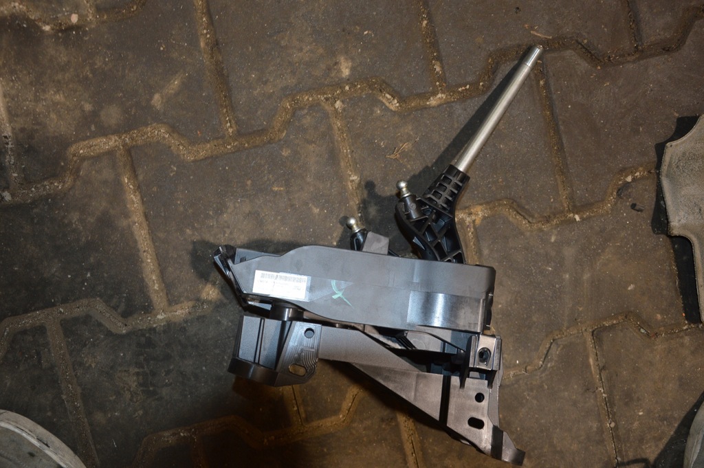 фото №1, Ford fiesta mk7 fl домкрат выборщик