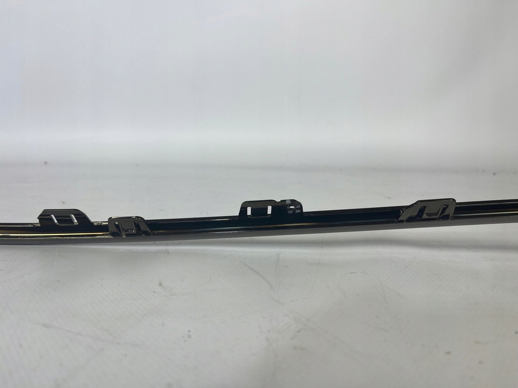 фото №13, Хром молдинг бампера перед mercedes eqs v297 w297