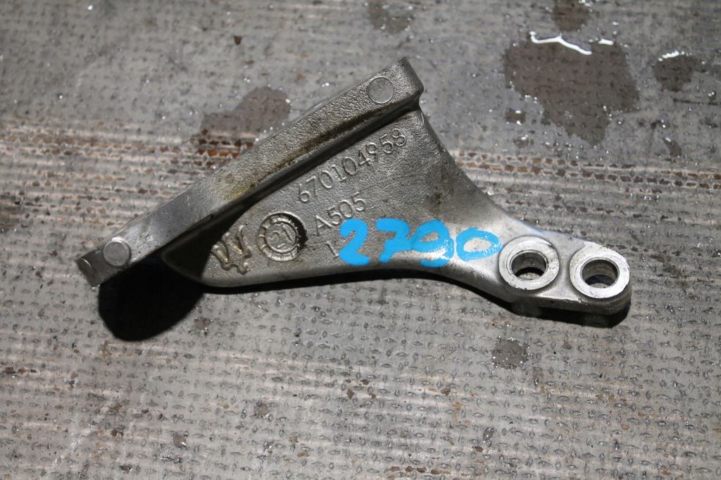 фото №1, 2790. кронштейн коробки maserati 670104958