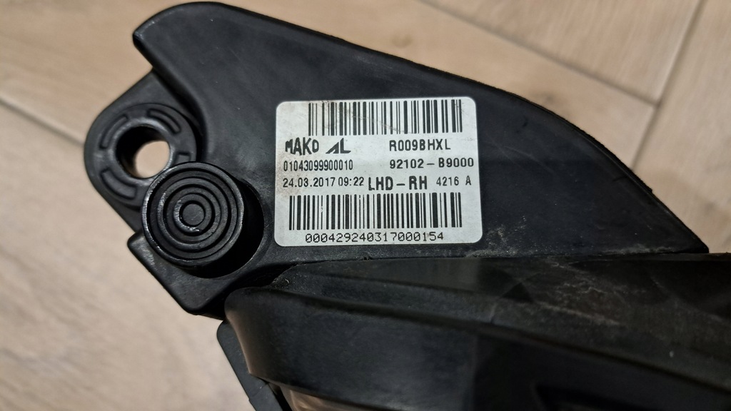 фото №6, Hyundai i10 ii лампа правий перед 92102-b9000