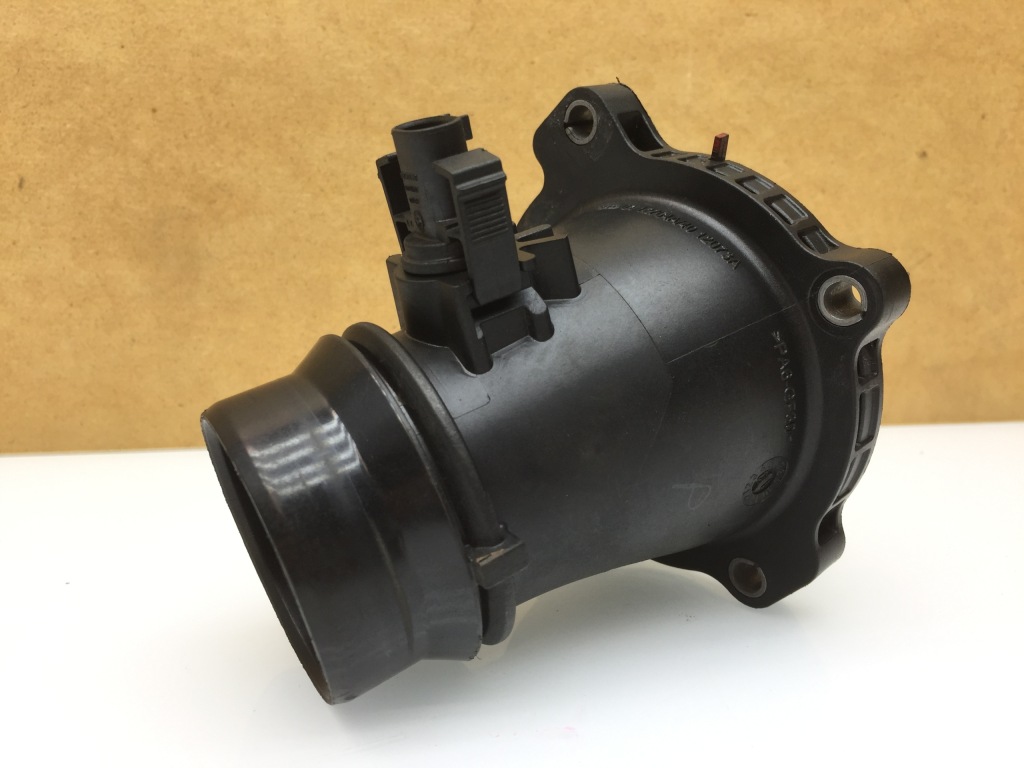 Купить Mercedes w177 труба шланг датчик температуры расходомер