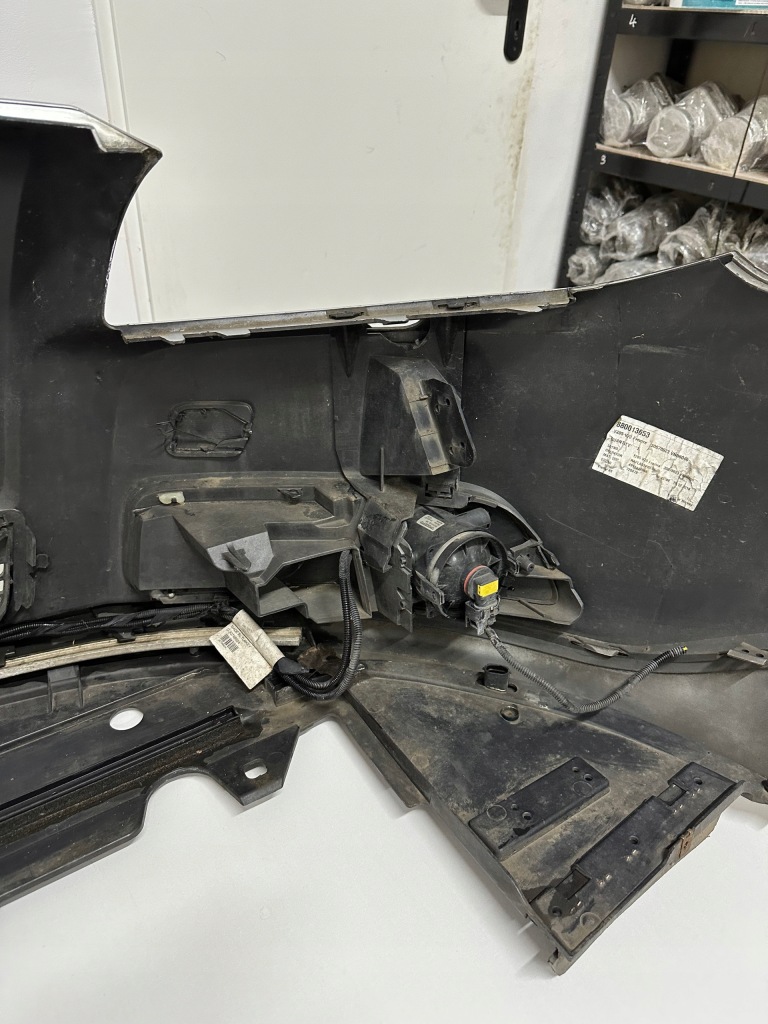 фото №13, Бампер перед передний volvo v70 омыватель