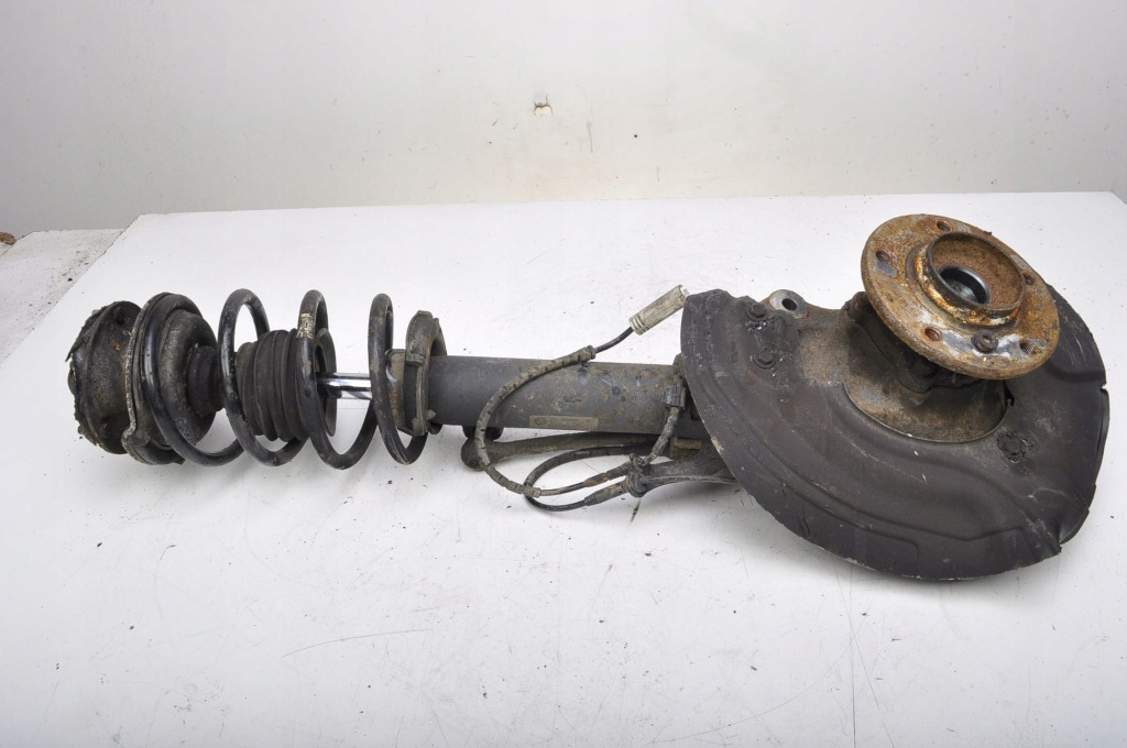 Купить Bmw e84 амортизационная стойка левый перед передний 6851335