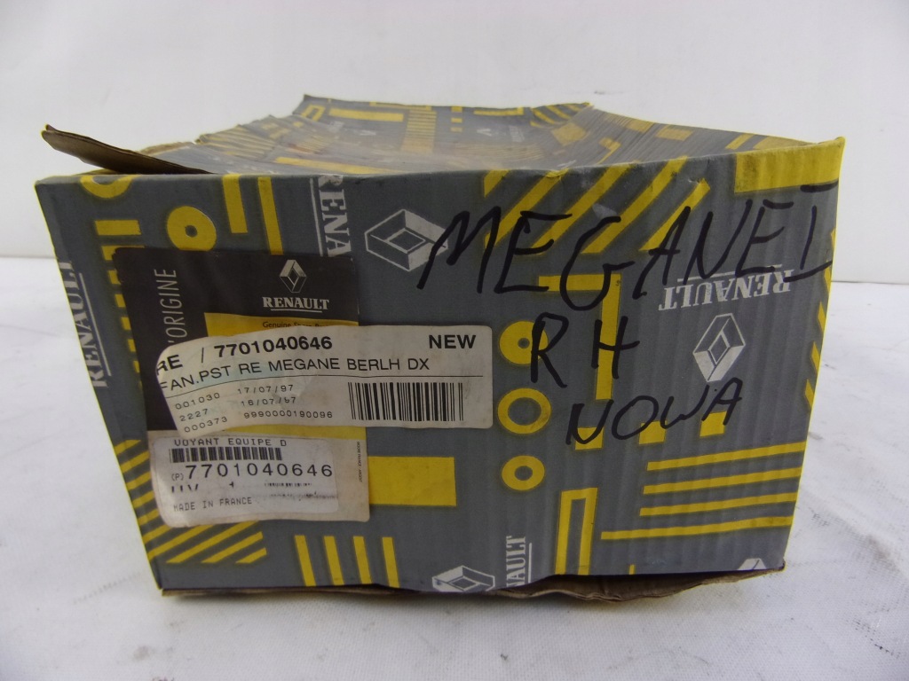 фото №6, Renault megane i лампа права задня 7701040646