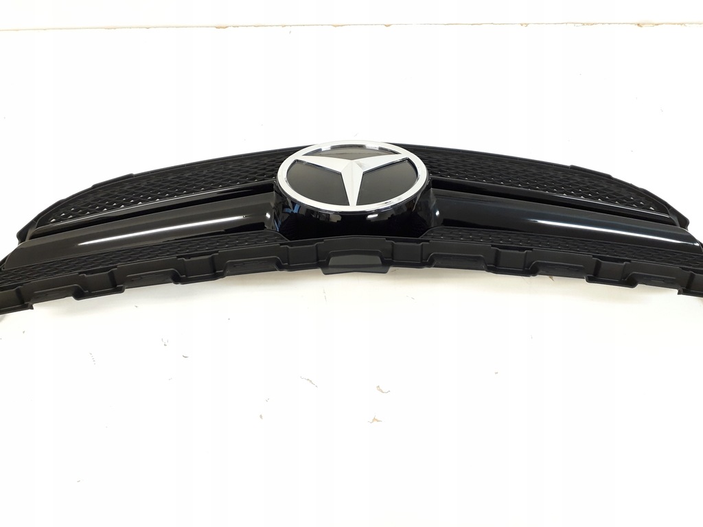 фото №6, Решётка радиатора решётка радиатора радиатора mercedes w205 19- amg black