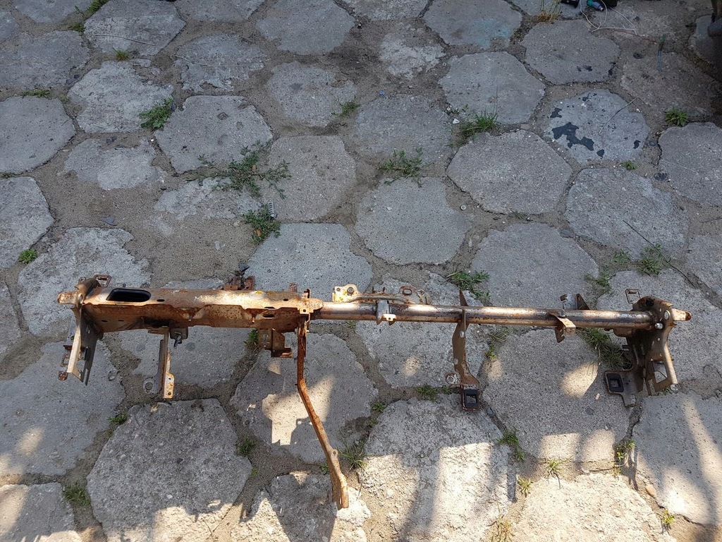 фото №1, Балка каркас консоли europa renault megane iii
