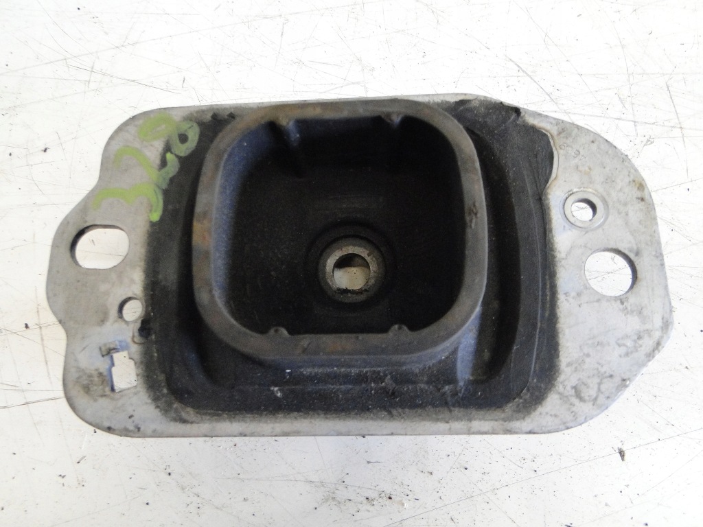 фото №1, Renault laguna iii 2.0dci кронштейн подушка двигуна