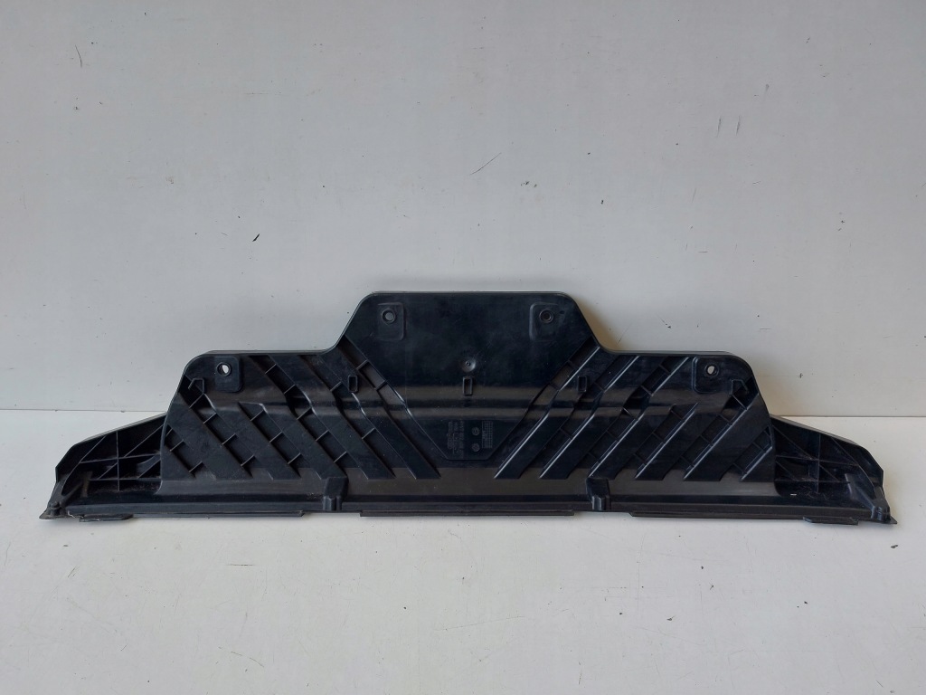 фото №1, Mercedes q7 4m напрямна бампера задня 4m0807329 оригінал