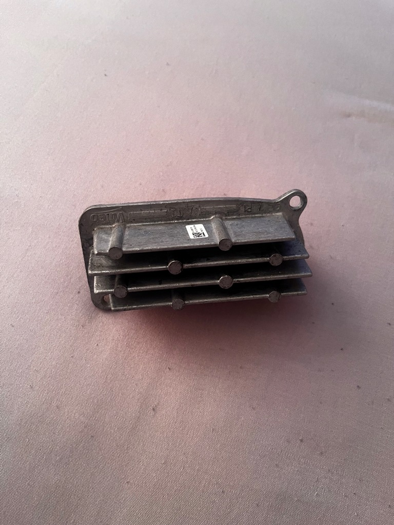 фото №1, Перетворювач ксенон права сторона seat tarraco 90166375